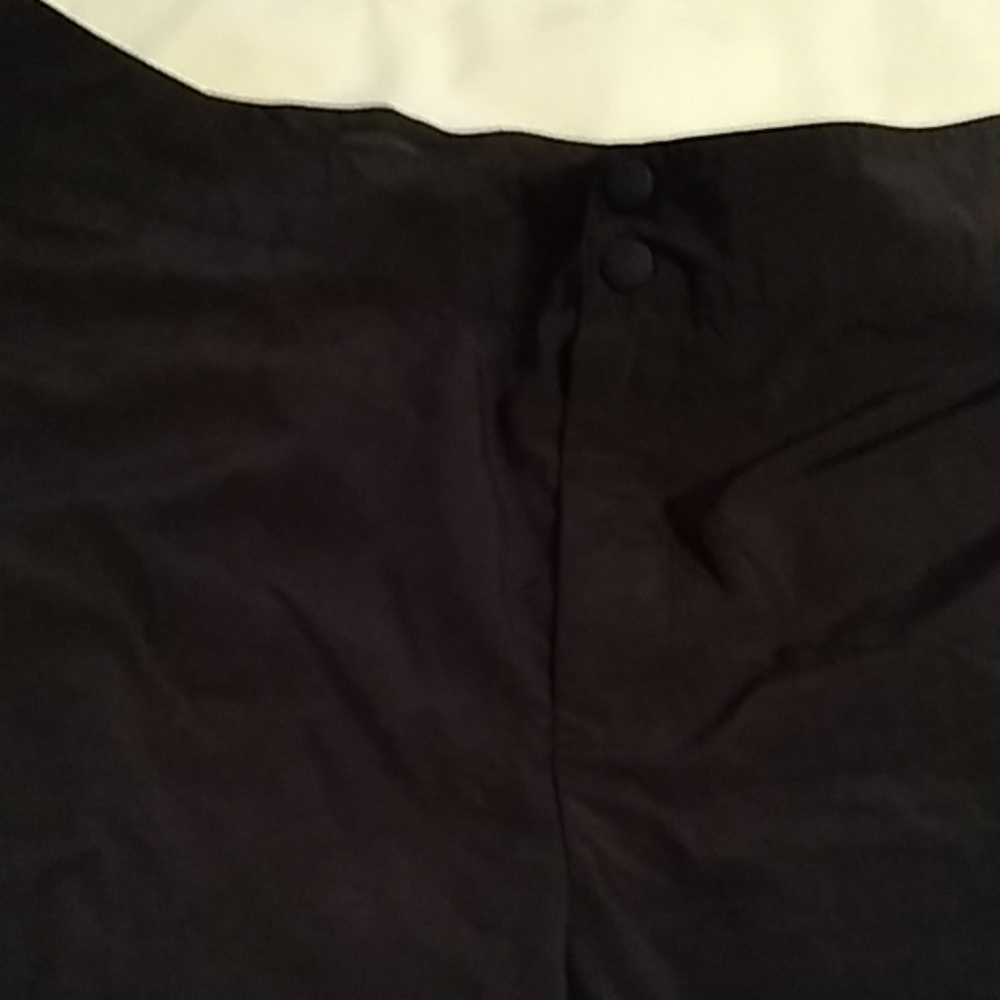 Eddie Bauer shorts size 16